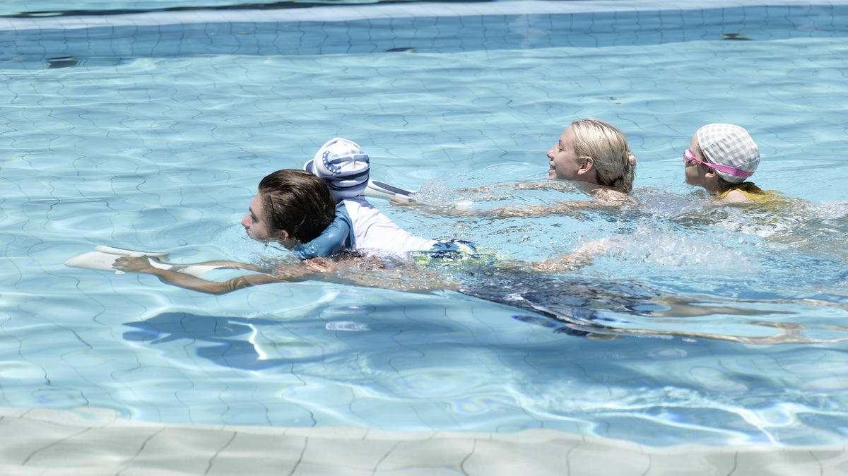 SUBLUE EZ Underwater Scooter – Compact 3.13 MPH Recreational Water Scooter with 15m Depth Rating