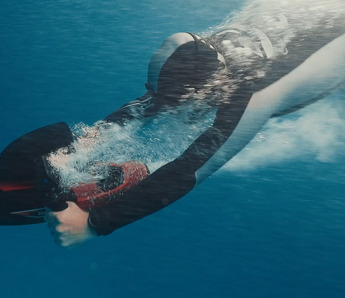SUBLUE VAPOR Underwater Scooter – 6.21 MPH Pump-Jet Propulsion with Smart Dive Display