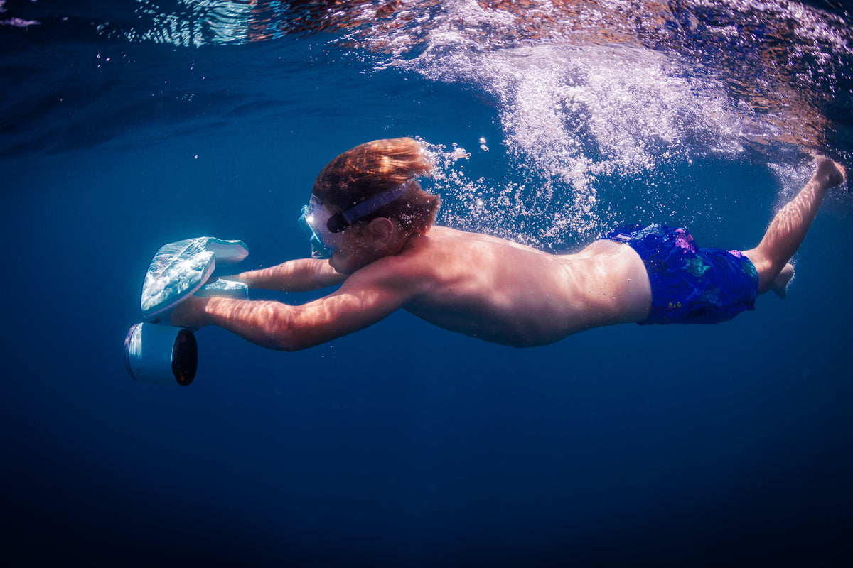 SUBLUE Mix 2026 Underwater Scooter – Dual-Speed Propulsion with 40m Depth Rating