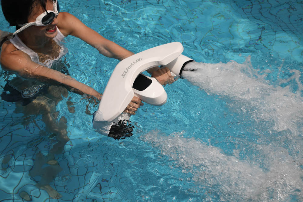 SUBLUE Mix 2026 Underwater Scooter – Dual-Speed Propulsion with 40m Depth Rating