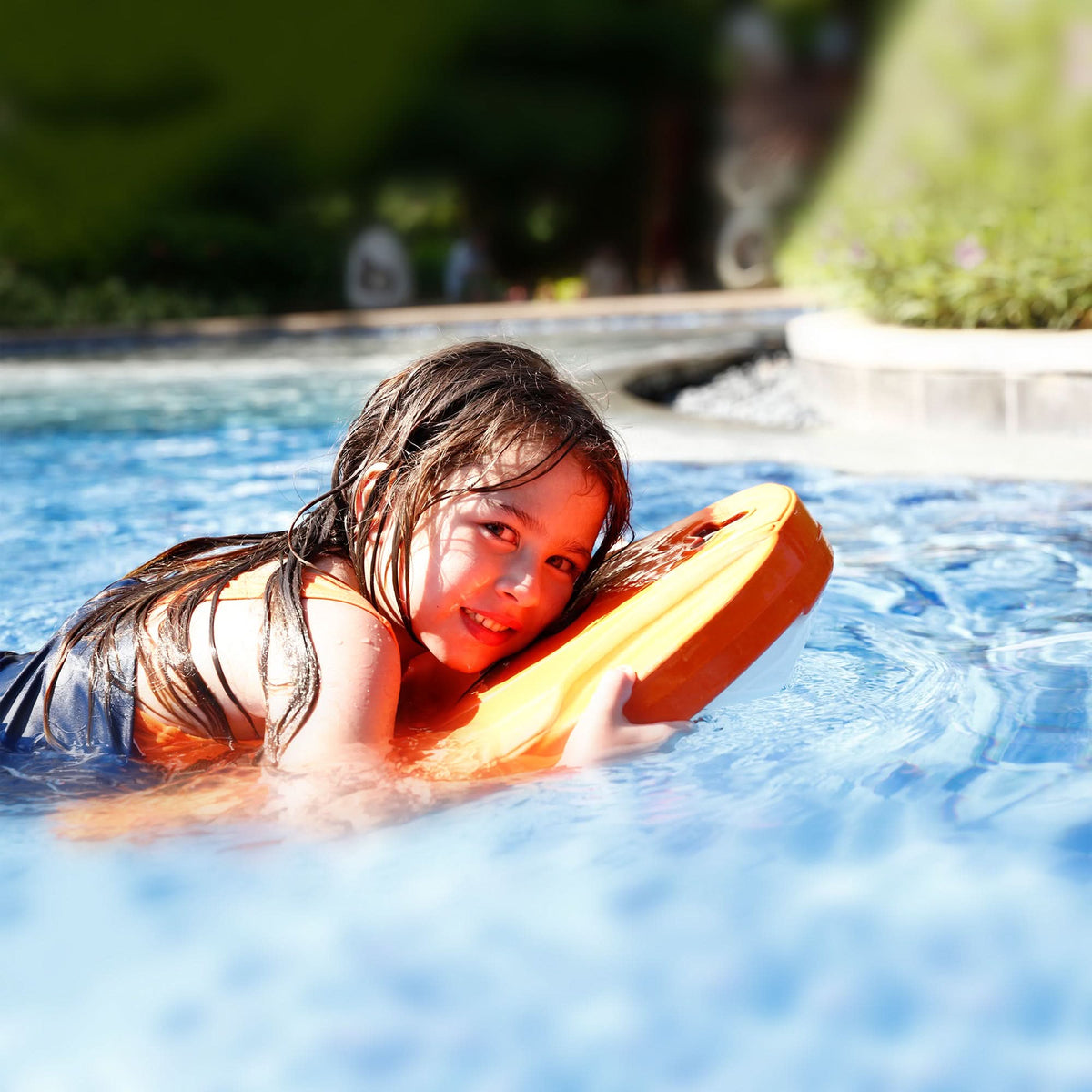 Swii Swim Training & Recreation Propulsion Board – Dual-Propeller Kickboard with Smart Controls