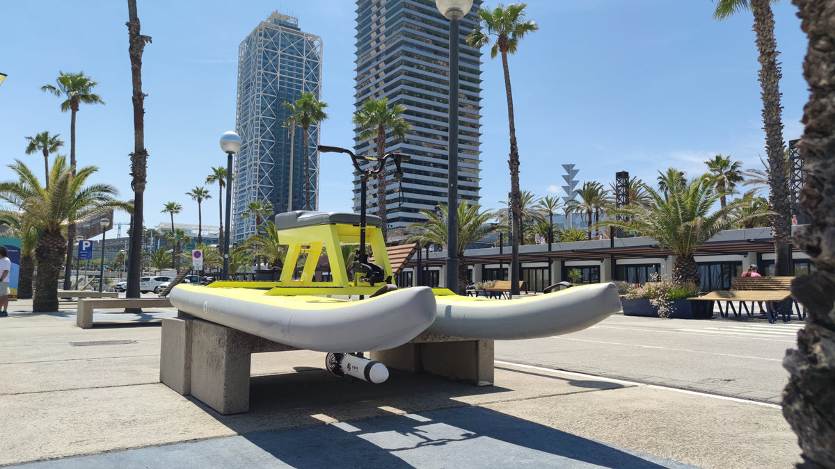 LUX Electric Water Scooter – 2-Person Inflatable Watercraft with KAHE POD 600