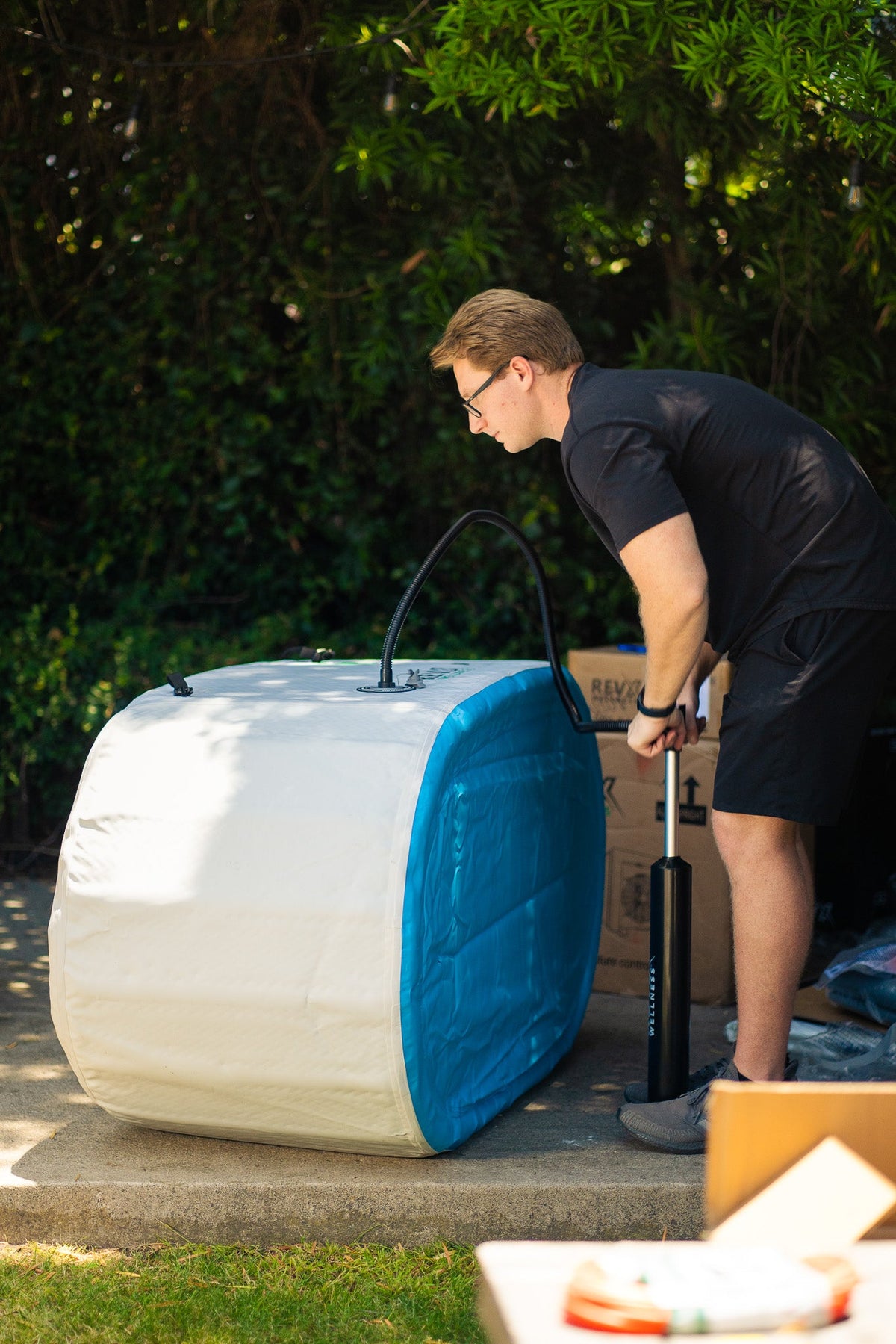 RevX Inflatable Tub Deluxe – 150-Gallon Insulated Cold Plunge for 1–2 People