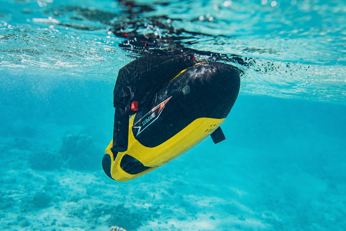 SUBLUE VAPOR Underwater Scooter – 6.21 MPH Pump-Jet Propulsion with Smart Dive Display