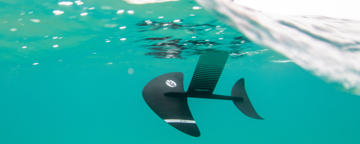 Cabrinha Double Agent DA850 Foil System – Forgiving Low-Aspect Hydrofoil with Fusion Hybrid Mast