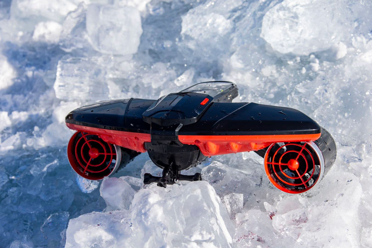 Navbow Underwater Scooter – Dual-Motor Dive Propulsion with OLED Display & 40m Depth Rating