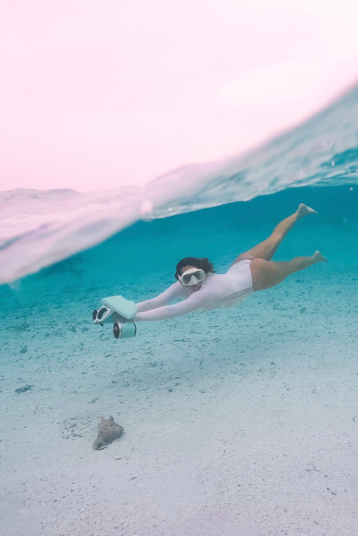 SUBLUE Mix 2026 Underwater Scooter – Dual-Speed Propulsion with 40m Depth Rating