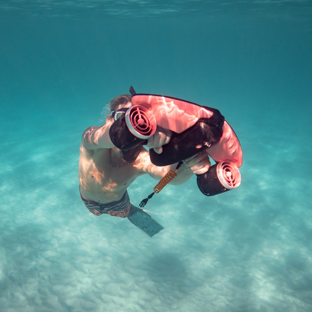 Navbow Underwater Scooter – Dual-Motor Dive Propulsion with OLED Display & 40m Depth Rating