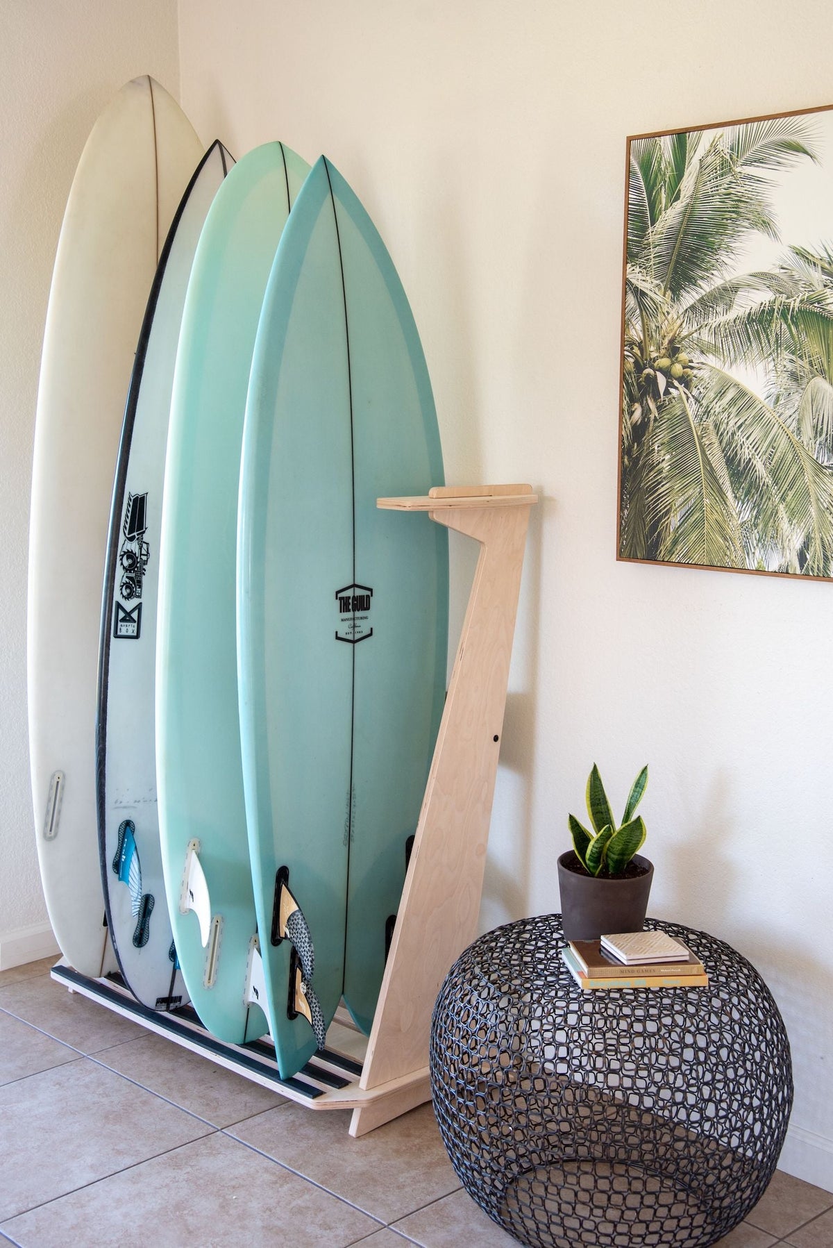 Freestanding Surfboard Rack – Baltic Birch Floor Display with Protective Padding