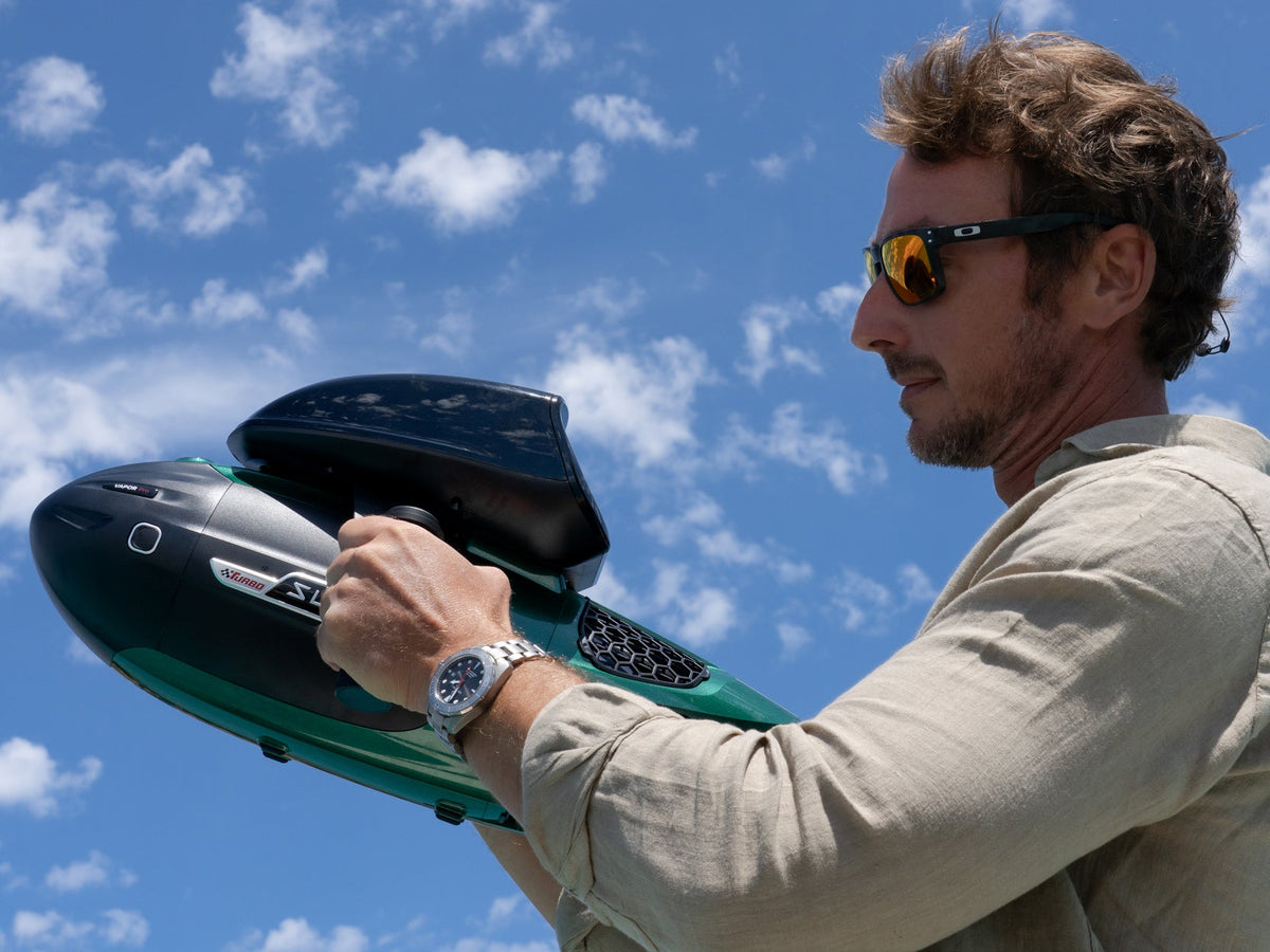 SUBLUE VAPOR Pro Underwater Scooter – 7.46 MPH Pump-Jet Performance with Dual Batteries