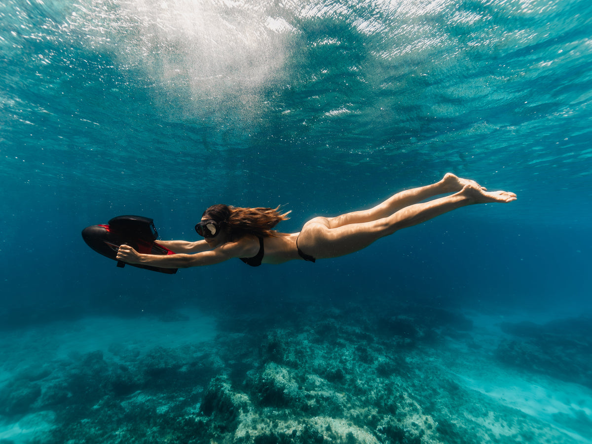 SUBLUE VAPOR Underwater Scooter – 6.21 MPH Pump-Jet Propulsion with Smart Dive Display