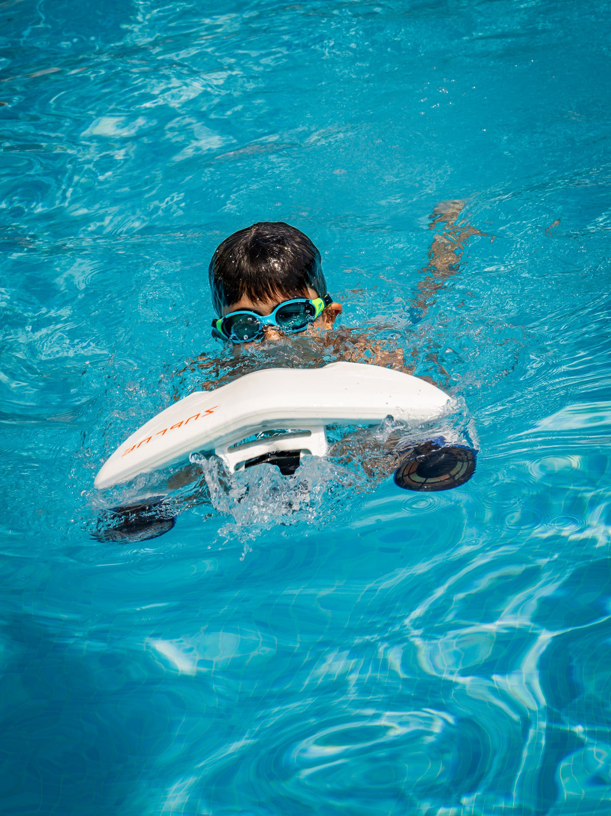 SUBLUE Mix 2026 Underwater Scooter – Dual-Speed Propulsion with 40m Depth Rating