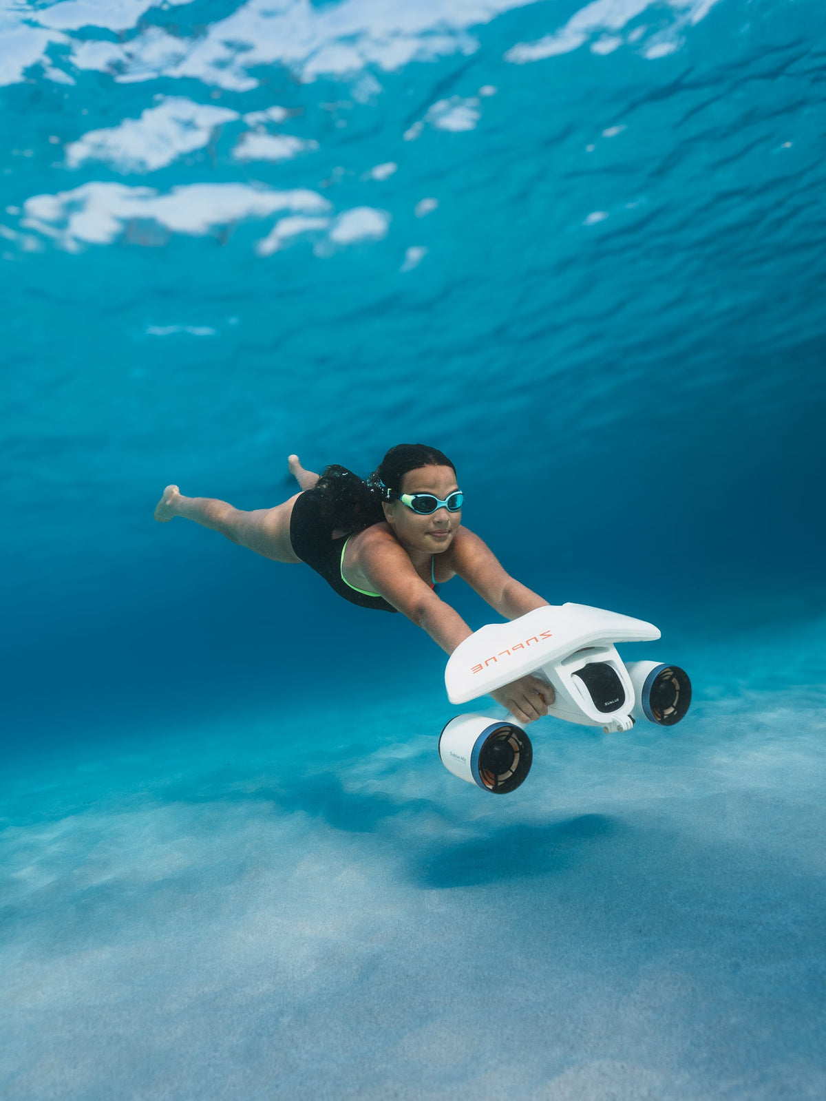 SUBLUE Mix 2026 Underwater Scooter – Dual-Speed Propulsion with 40m Depth Rating