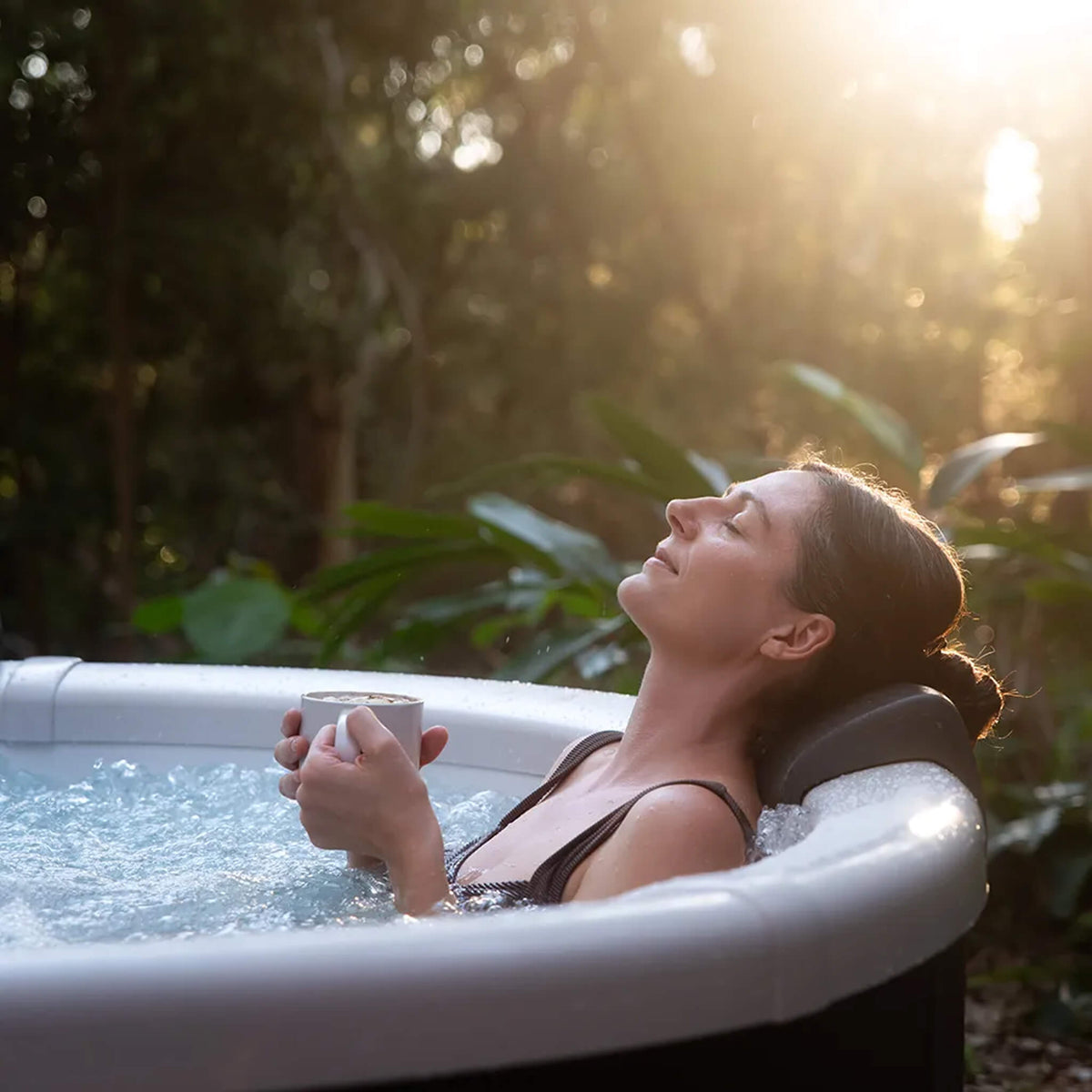 MSpa Denver 6-Person Inflatable Hot Tub – Hydro-Massage, LED Lighting & Smart Control