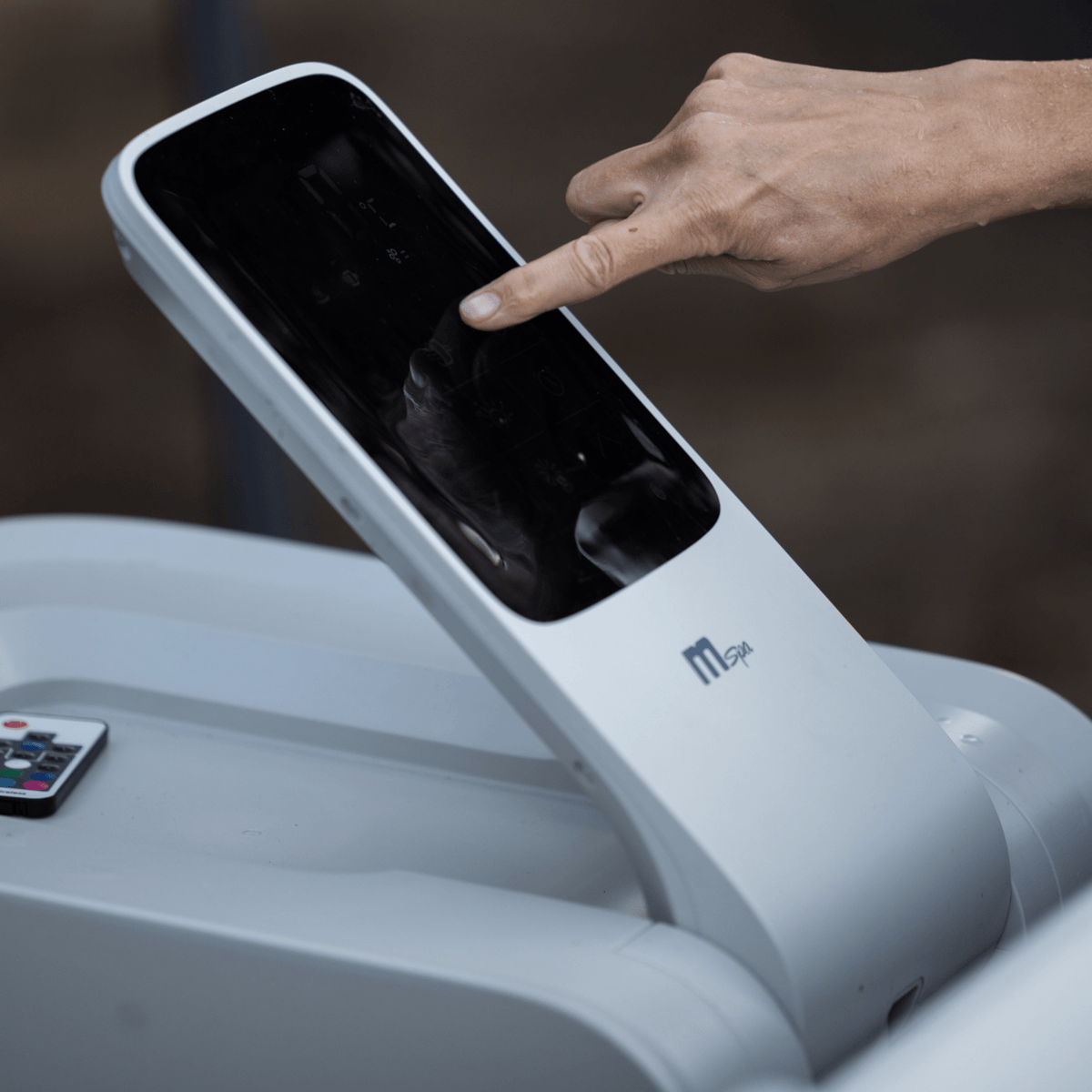 MSPA | OSLO | Frame Series | Rigid Hot Tub & Spa | Light up the night | Upto 6 Person - Aloha Swim Wellness
