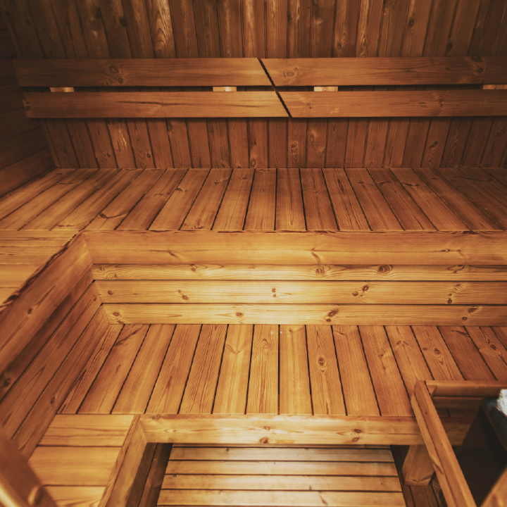 Mande MW20 Outdoor ThermoWood Sauna – Premium 5–6 Person Outdoor Sauna