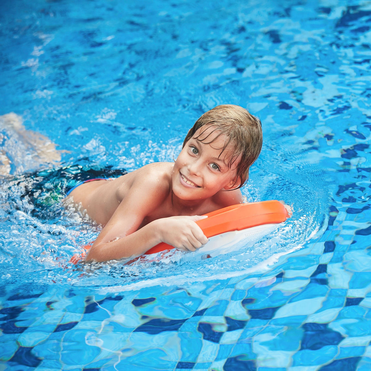 Swii Swim Training & Recreation Propulsion Board – Dual-Propeller Kickboard with Smart Controls - Aloha Swim Wellness