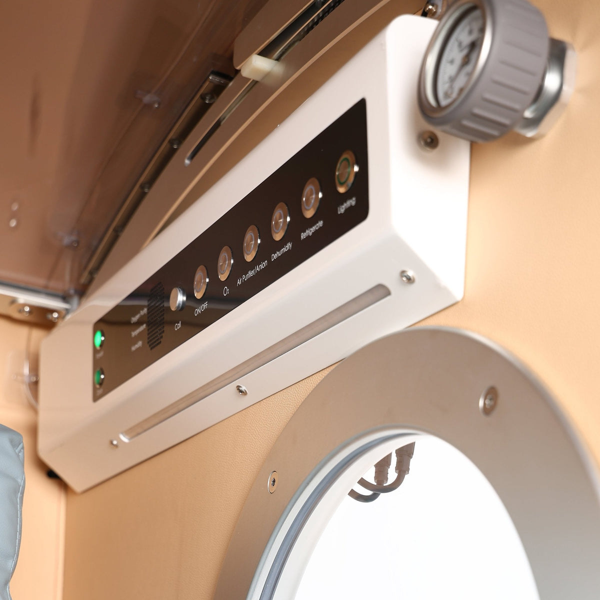 MedEq TimePod 2 – 2.0 ATA Triangular Hard-Shell Hyperbaric Chamber