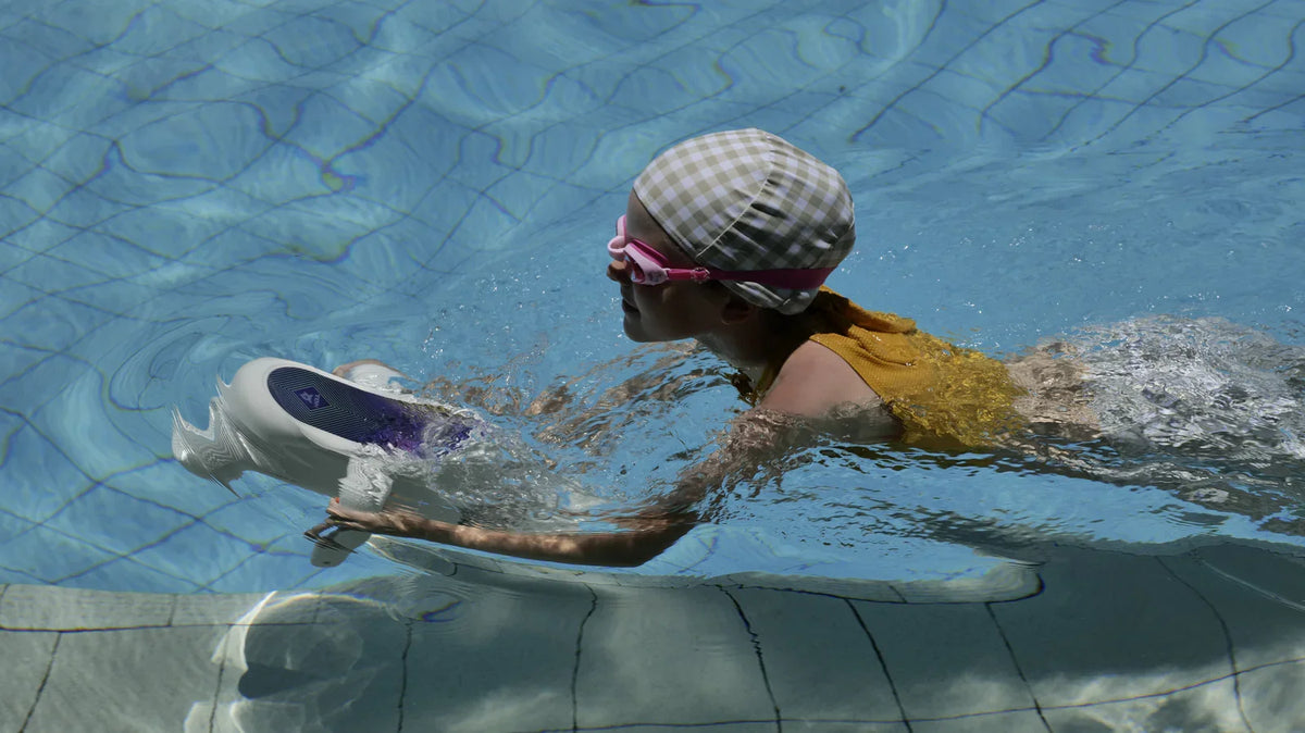 SUBLUE EZ Underwater Scooter – Compact 3.13 MPH Recreational Water Scooter with 15m Depth Rating