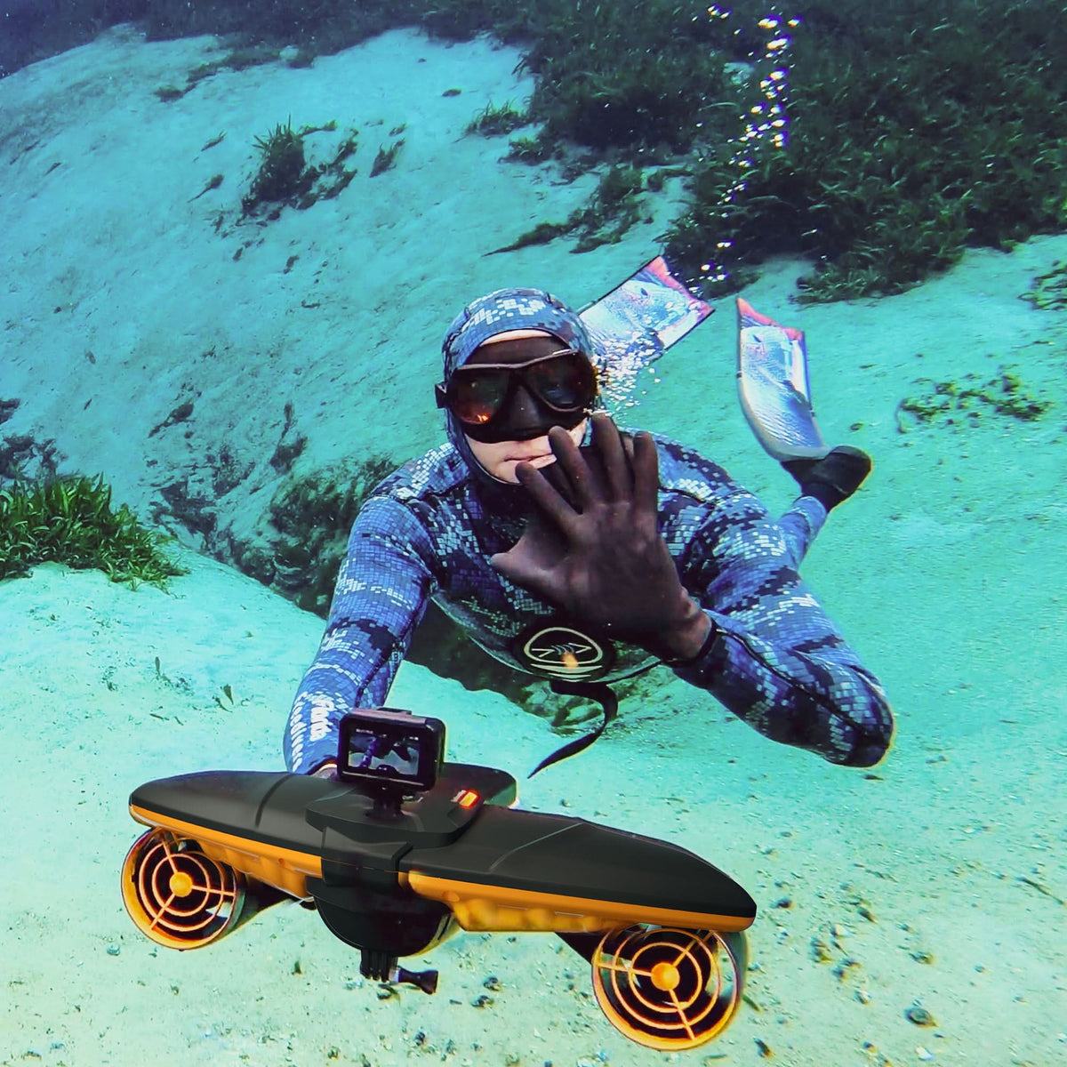 SUBLUE Navbow+ Underwater Scooter – Dual-Motor Dive Propulsion with Real-Time Dive Data