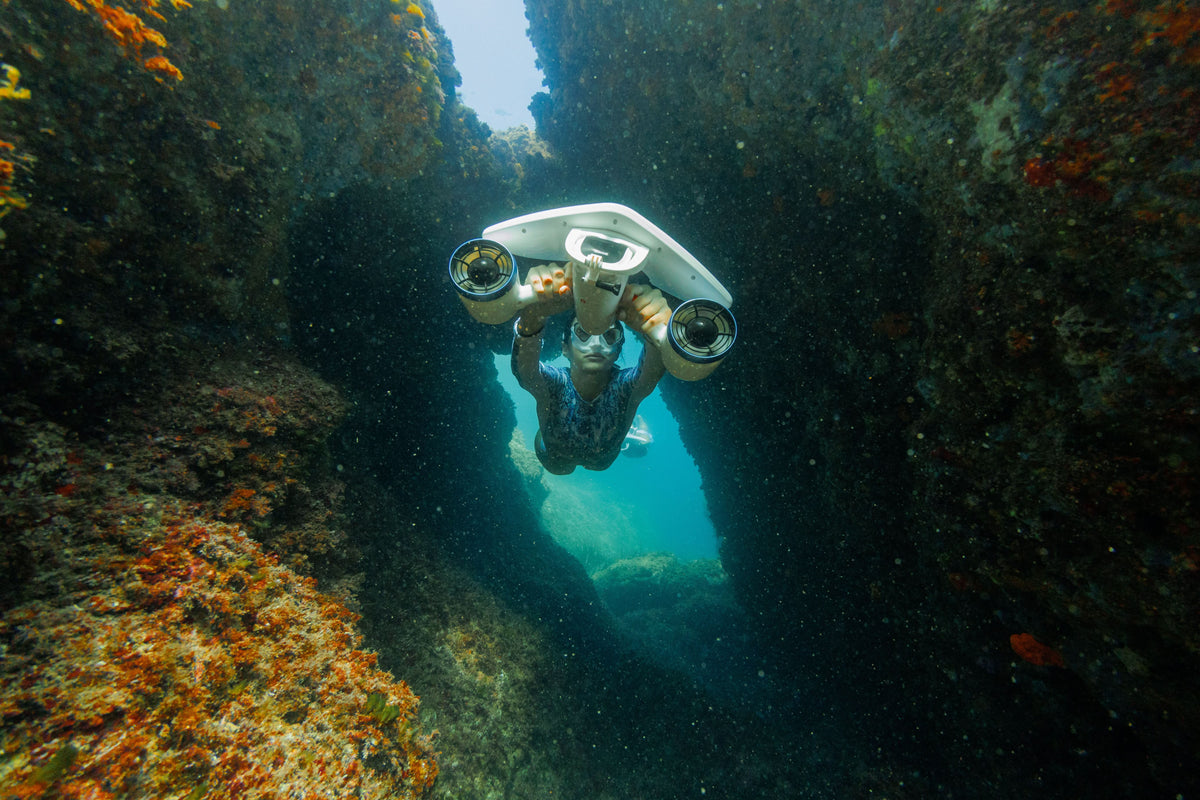 SUBLUE Mix 2026 Underwater Scooter – Dual-Speed Propulsion with 40m Depth Rating