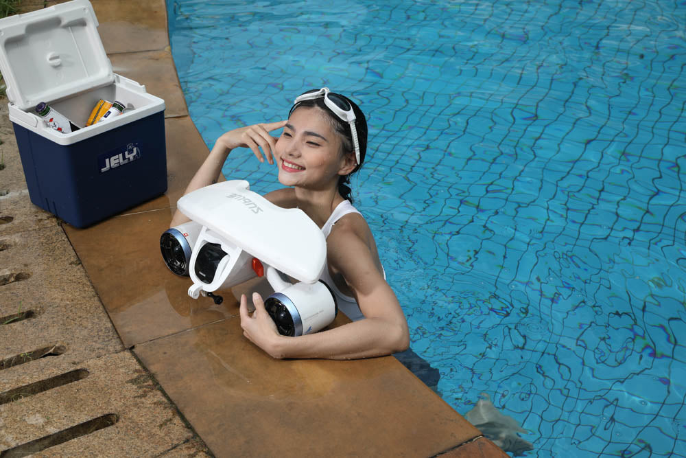 SUBLUE Mix 2026 Underwater Scooter – Dual-Speed Propulsion with 40m Depth Rating