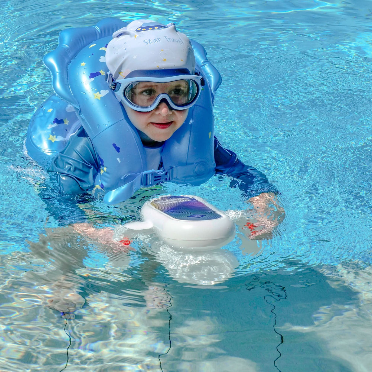 SUBLUE EZ Underwater Scooter – Compact 3.13 MPH Recreational Water Scooter with 15m Depth Rating