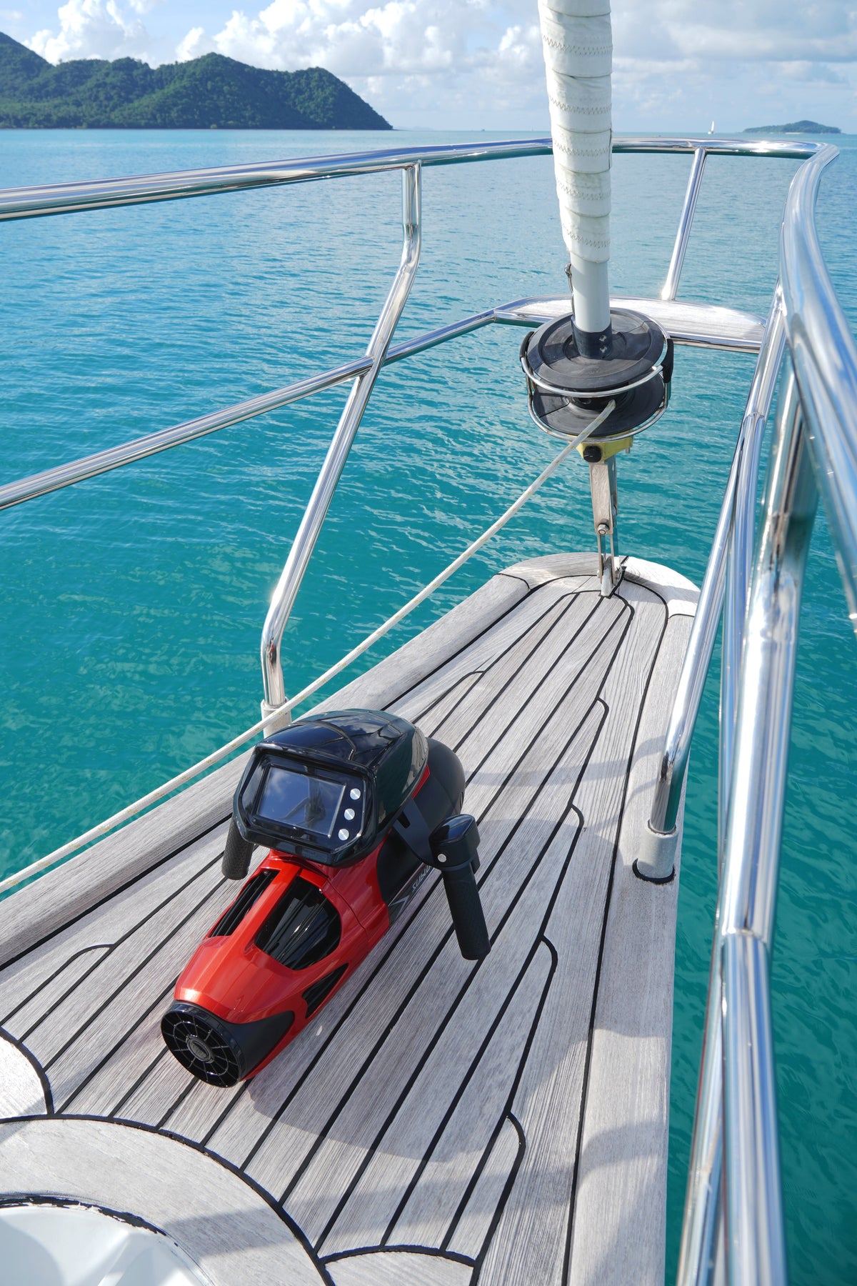 SUBLUE VAPOR Underwater Scooter – 6.21 MPH Pump-Jet Propulsion with Smart Dive Display