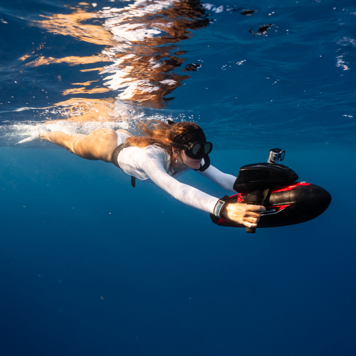 SUBLUE VAPOR Underwater Scooter – 6.21 MPH Pump-Jet Propulsion with Smart Dive Display