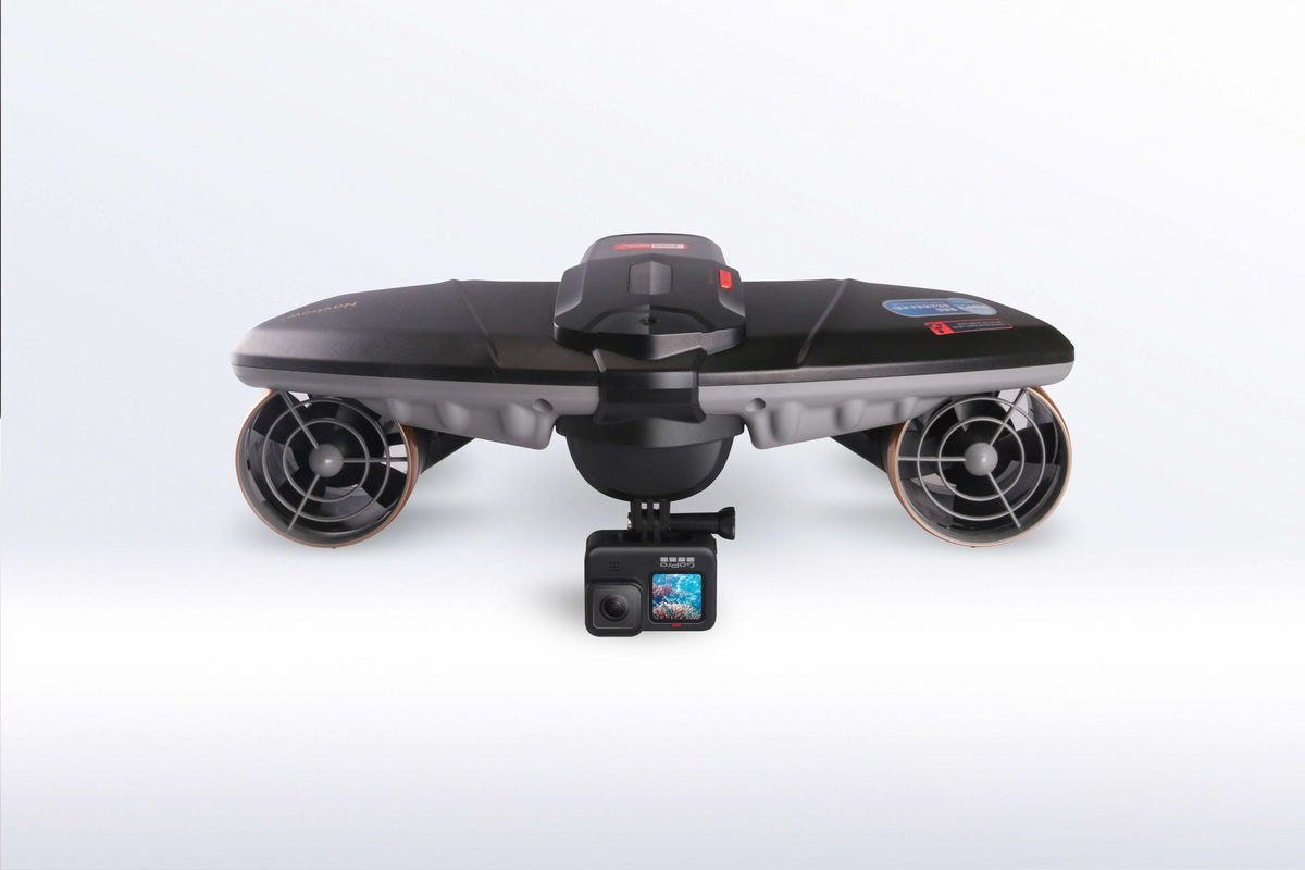 SUBLUE Navbow+ Underwater Scooter – Dual-Motor Dive Propulsion with Real-Time Dive Data