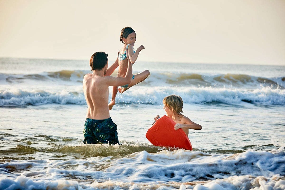 Swii Swim Training &amp; Recreation Propulsion Board – Dual-Propeller Kickboard with Smart Controls