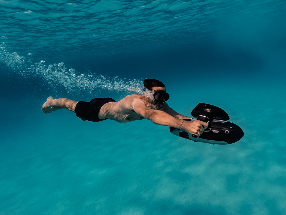 SUBLUE VAPOR Pro Underwater Scooter – 7.46 MPH Pump-Jet Performance with Dual Batteries