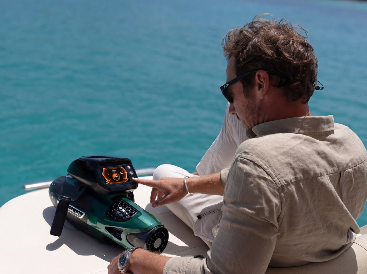 SUBLUE VAPOR Pro Underwater Scooter – 7.46 MPH Pump-Jet Performance with Dual Batteries