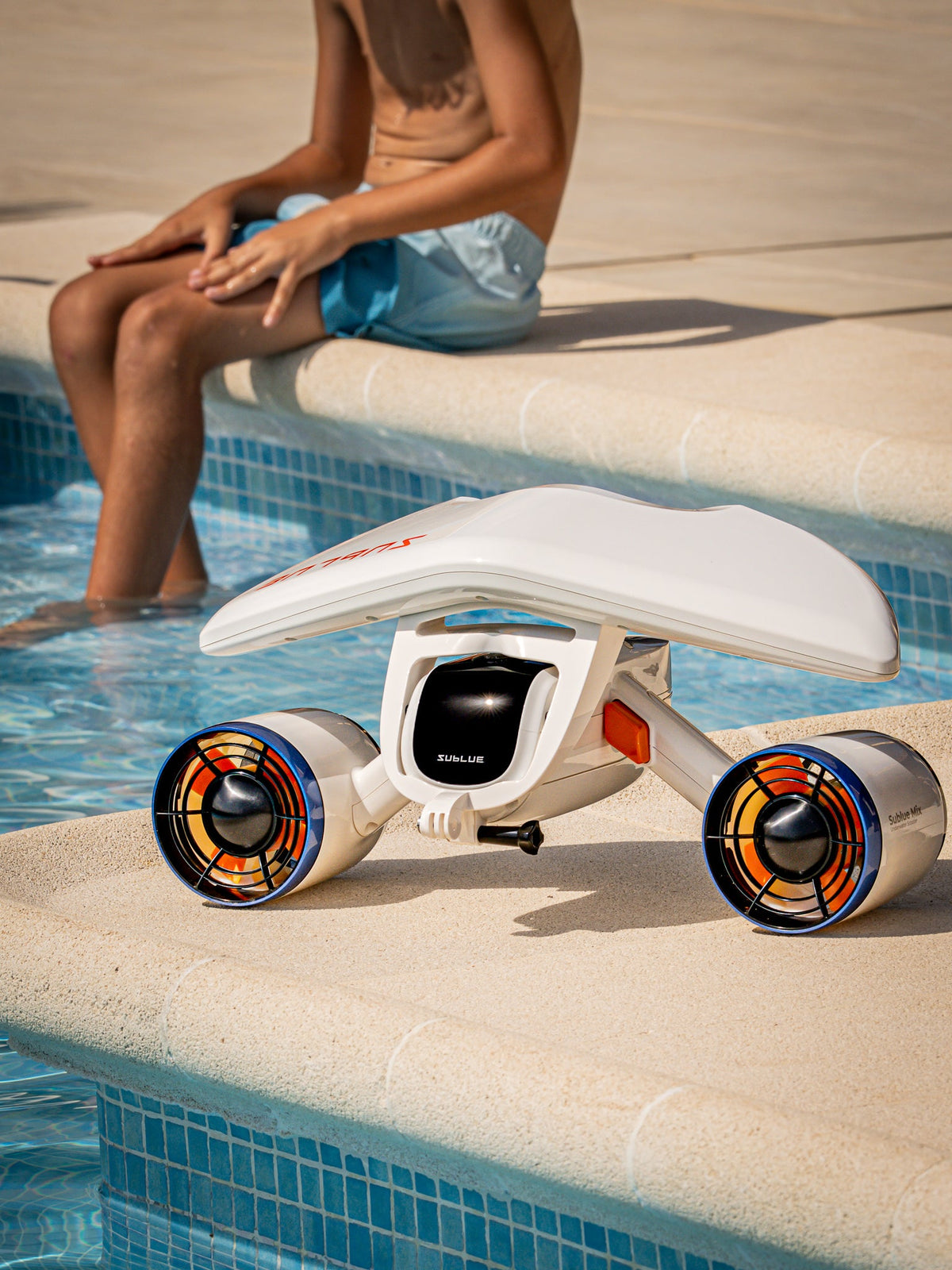 SUBLUE Mix 2026 Underwater Scooter – Dual-Speed Propulsion with 40m Depth Rating