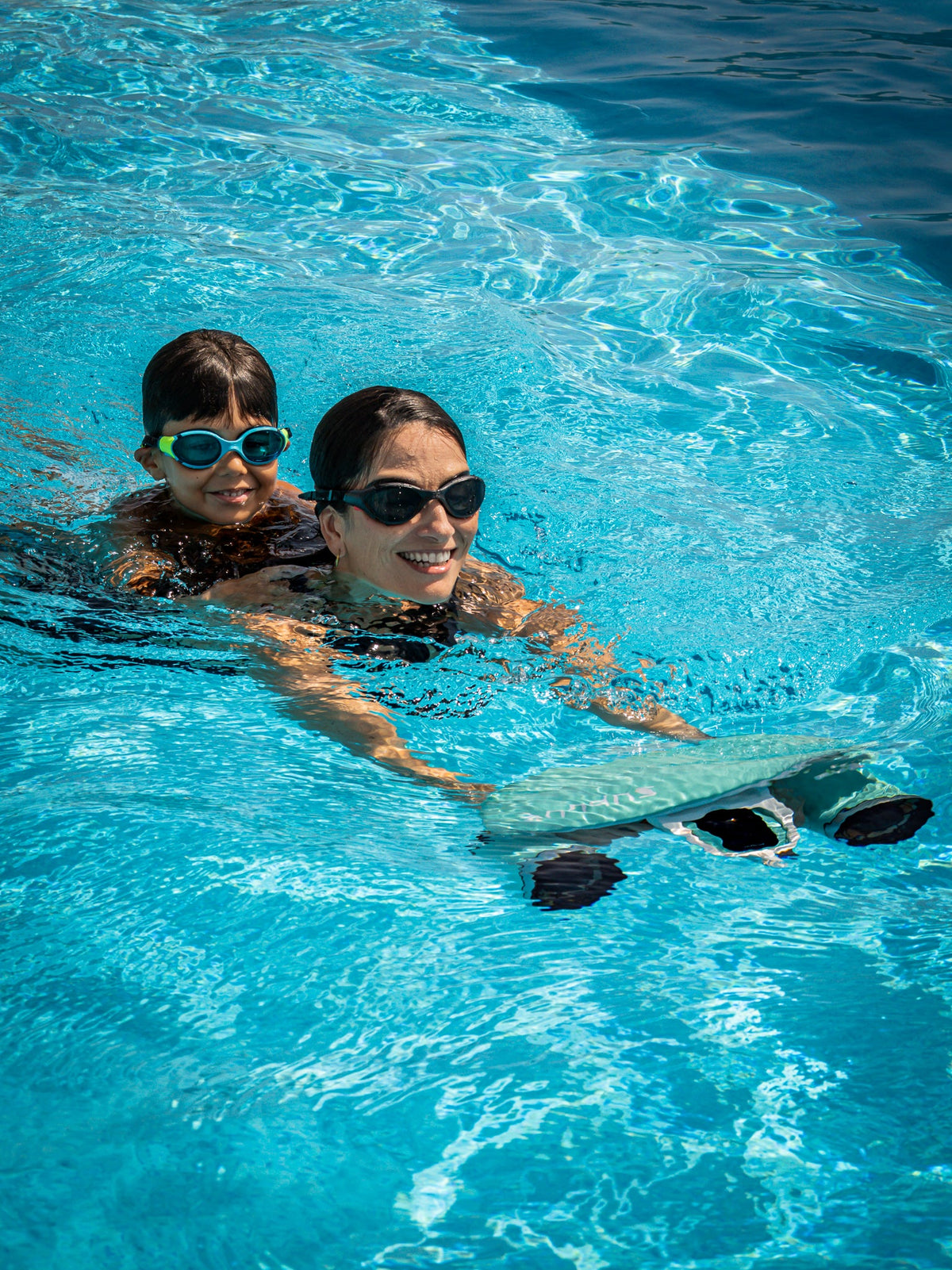 SUBLUE Mix 2026 Underwater Scooter – Dual-Speed Propulsion with 40m Depth Rating