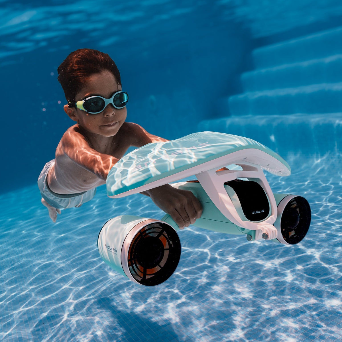 SUBLUE Mix 2026 Underwater Scooter – Dual-Speed Propulsion with 40m Depth Rating